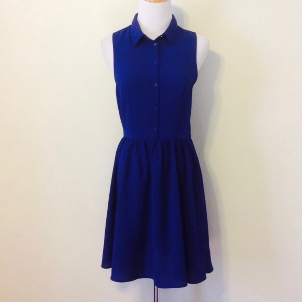 💙Trendy Blue Collared Dress💙